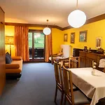 Haus Anna Appartementhaus Bad Kleinkirchheim