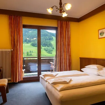 Haus Anna Apartment *