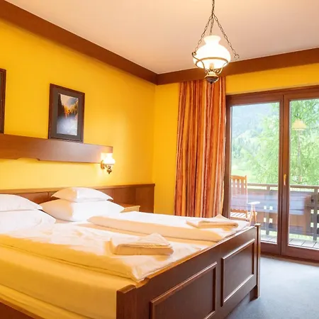 Haus Anna Apartment *