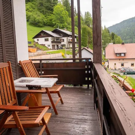 Апартаменты Haus Anna Appartementhaus Бад Кляйнкирххайм