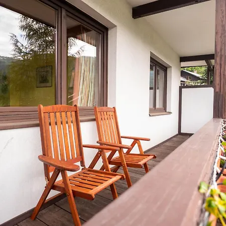 Haus Anna Appartementhaus Apartmán Bad Kleinkirchheim